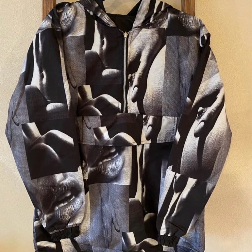Black and Gray Graphic Hoodie